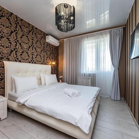 Fashionable Panoramic Apartments Dnieper. Obolon Kiew Exterior foto