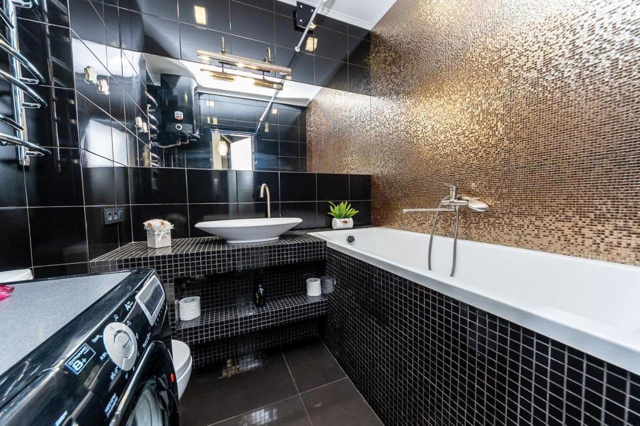 Fashionable Panoramic Apartments Dnieper. Obolon Kiew Exterior foto